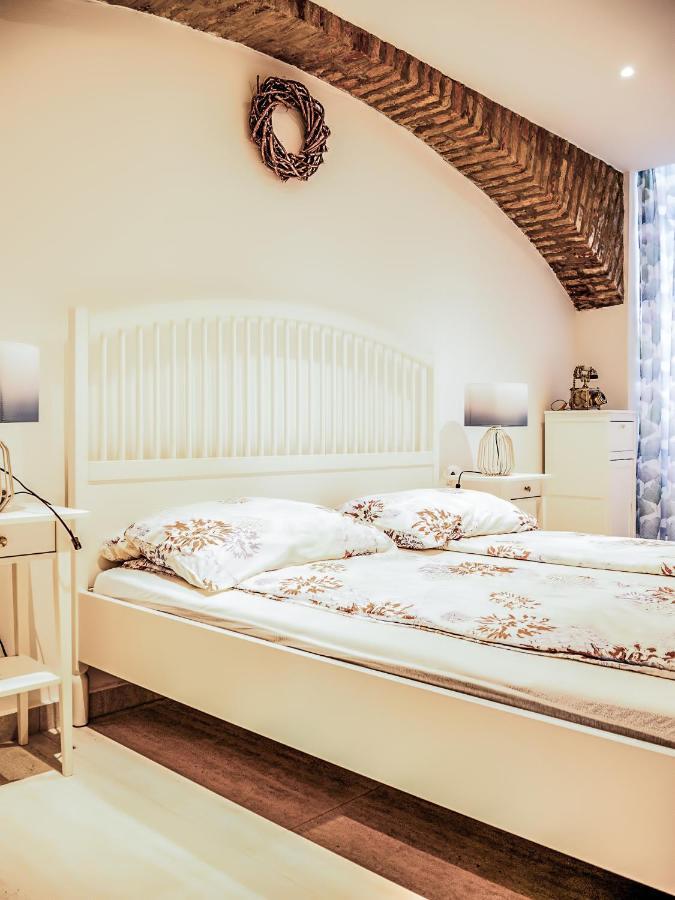Wohnen Im Herzen Von Wien Budget Apartment Bagian luar foto